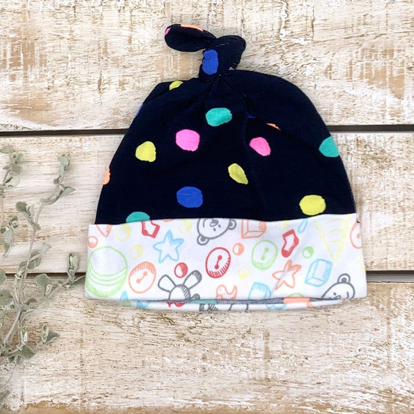 Top Knot Beanie: 0 - 3 Months