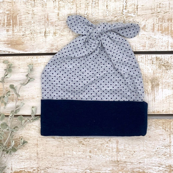 Top Knot Beanie: Newborn