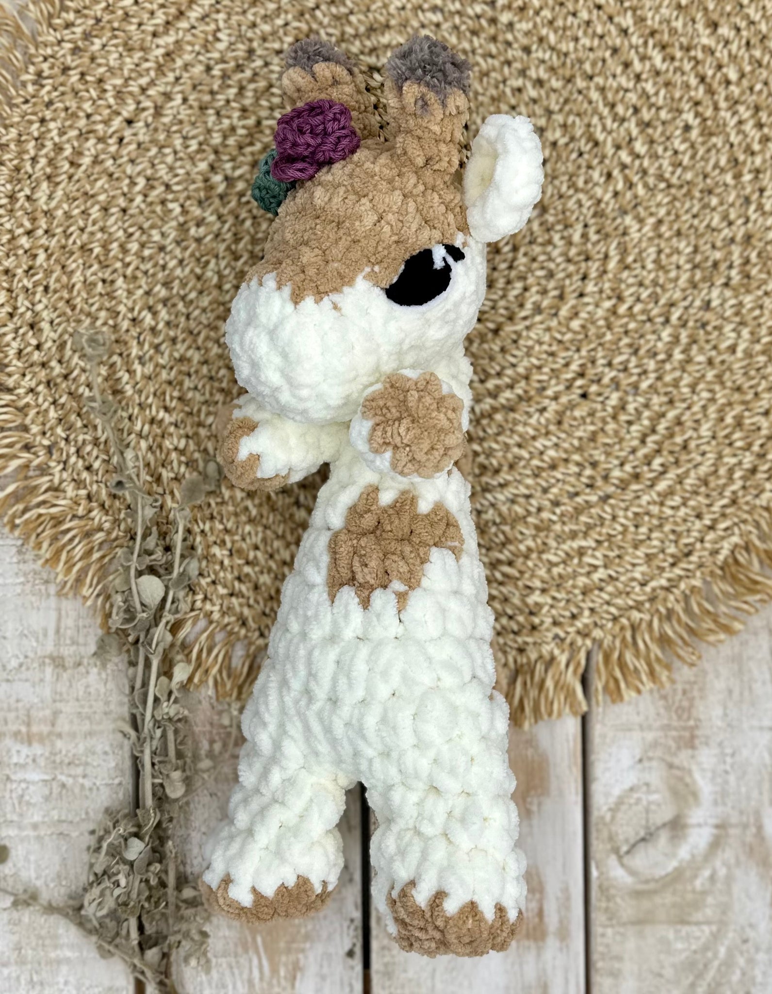 Gerty the Giraffe Snuggler
