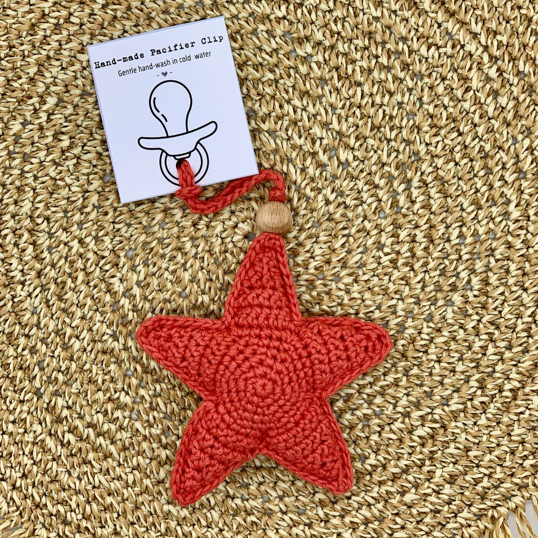 Starfish pacifier chain