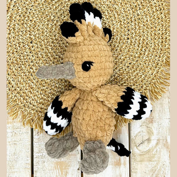 Hannah the Hoopoe - Snuggler