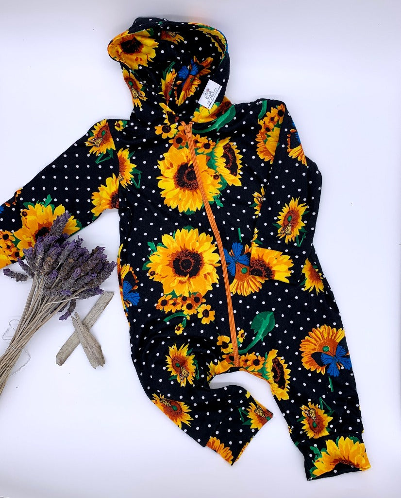 Romper with hoodie: 3-6 Months