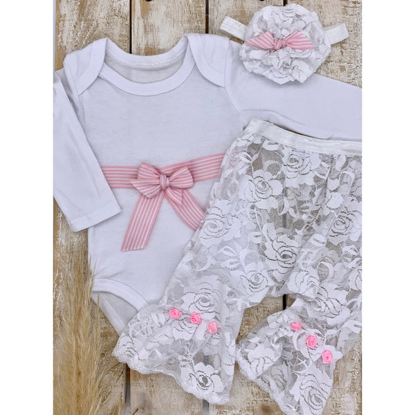 Snow White: 0-3 Months